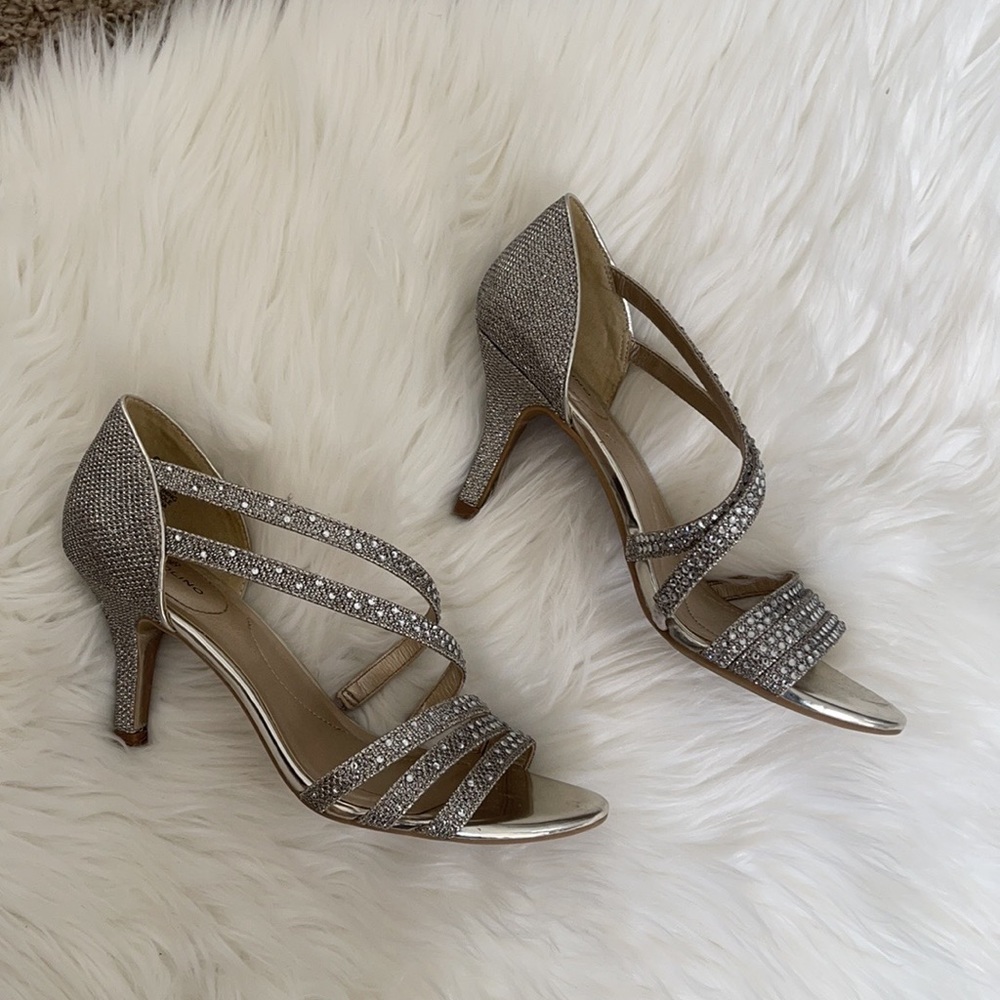 Bandolins dressy silver sparkling sandal 3 inch heels